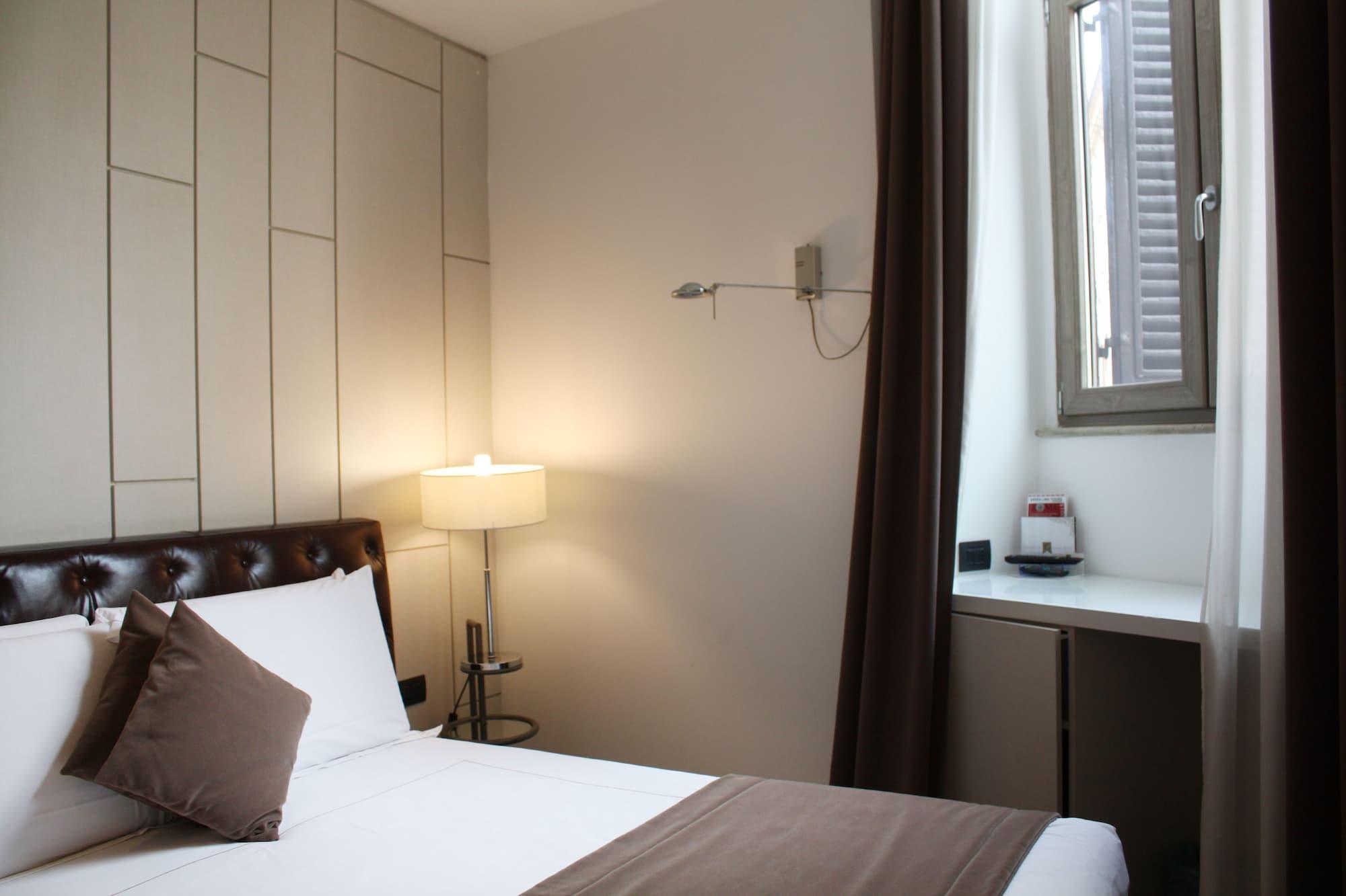 Piazza Del Gesu' Luxury Suites Рим Екстериор снимка