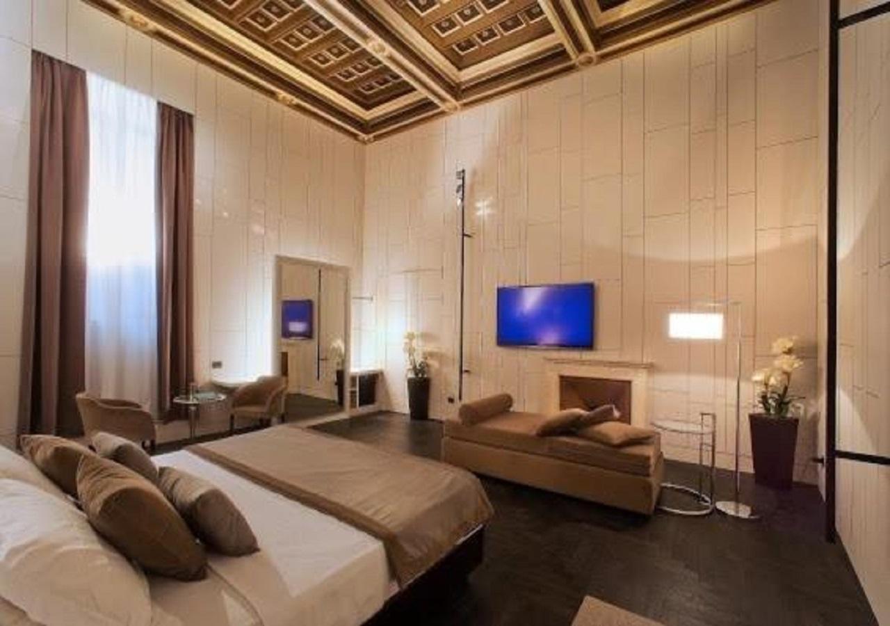 Piazza Del Gesu' Luxury Suites Рим Екстериор снимка
